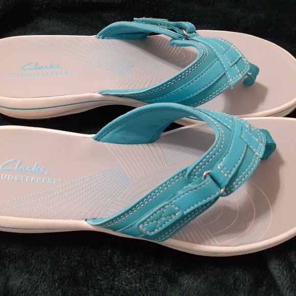 CLARKS BREEZE SEA CLOUDSTEPPERS FLIP FLP WOMEN'S SANDALS 9 M     NEW - Picture 3 of 11